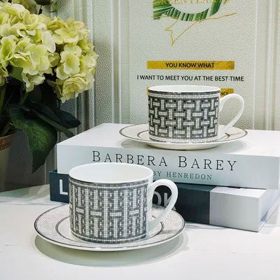 Hot Sale Nordic Luxury Grey Vertical Pattern Porcelain Tea Cup & Saucer Set