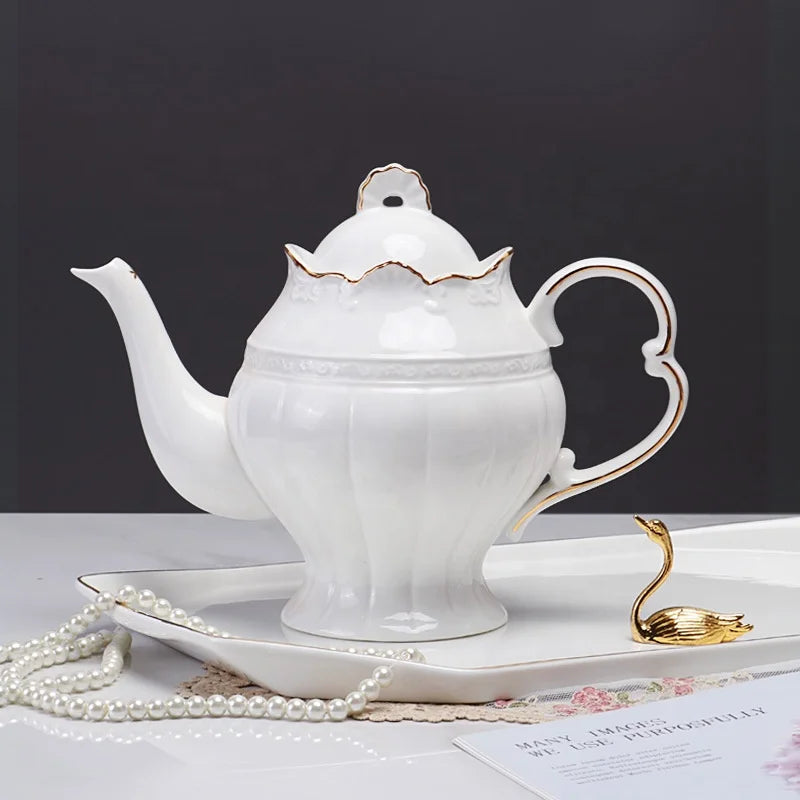 Wholesale European style white porcelain tea sets with gold edge