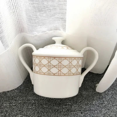 Hot Sale 15 Piece Nordic Luxurious Fine White and Gold Diagonal Ceramic Coffee and Tea Set