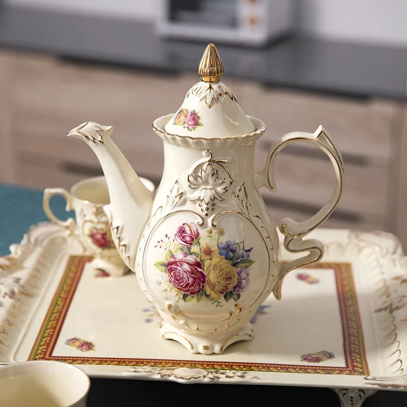 Discount European-style white Phnom Penh embossed rose pattern afternoon tea coffee set and tea set