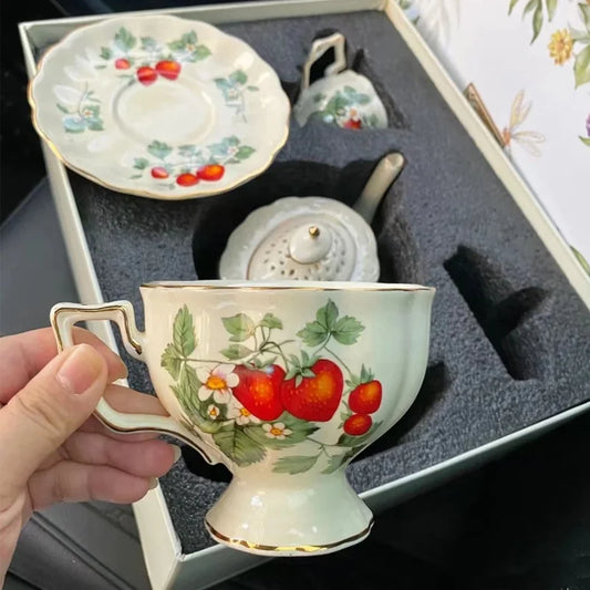 Promotional European retro 8-piece strawberry pattern coffee set for gifts